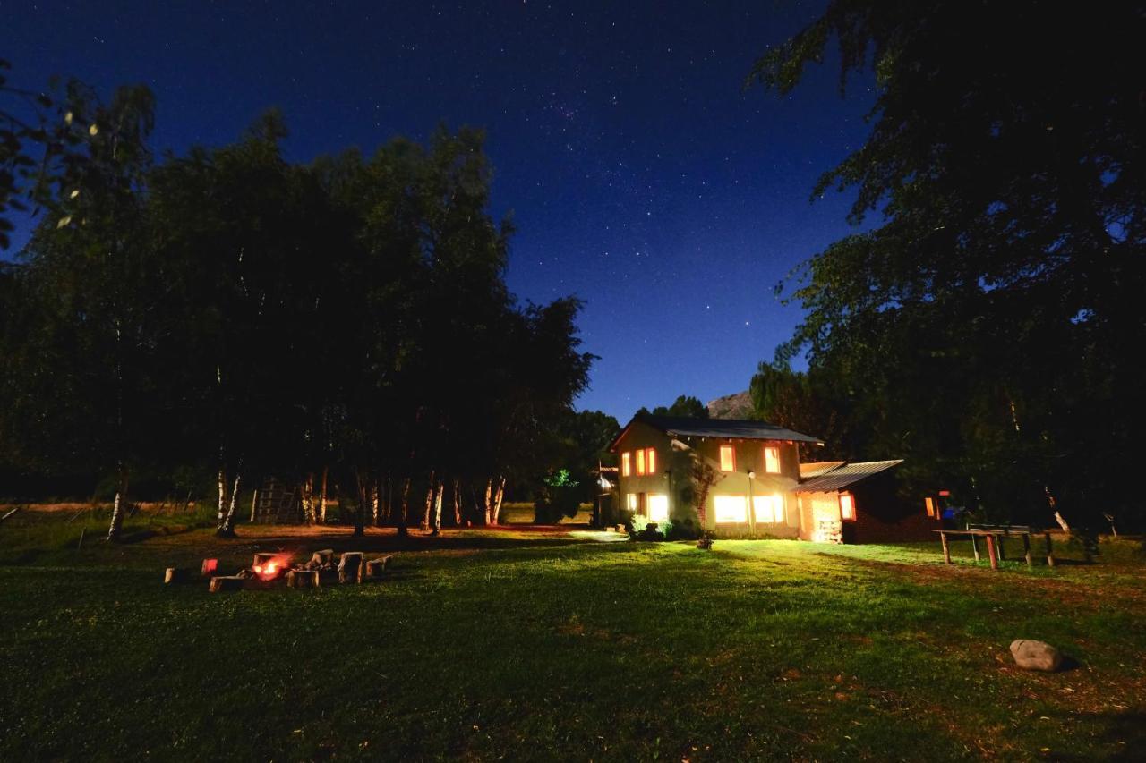 Hostel Lc Hoyo de Epuyén 外观 照片
